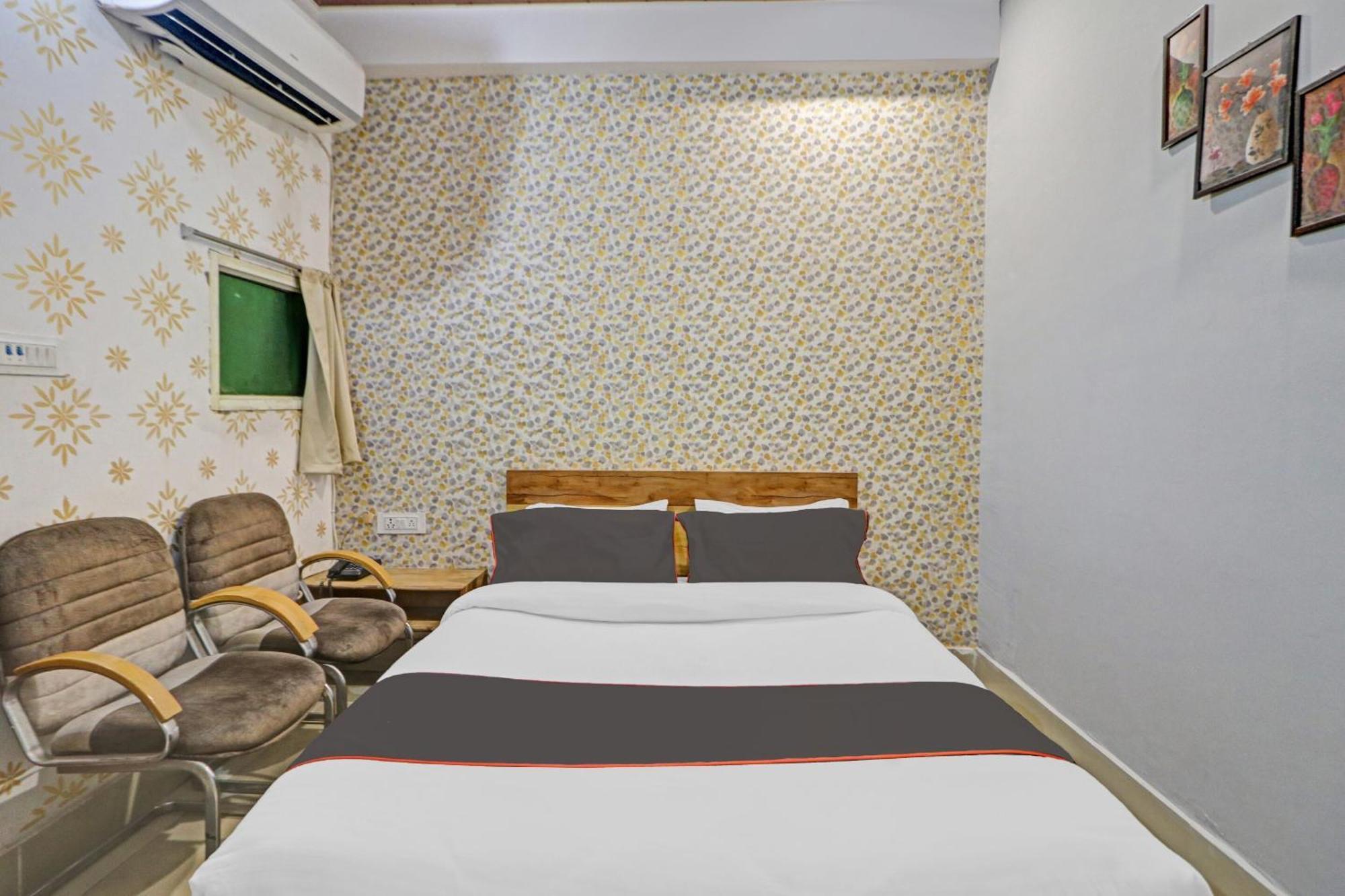 Hotel O Star Ki New Delhi Exterior foto